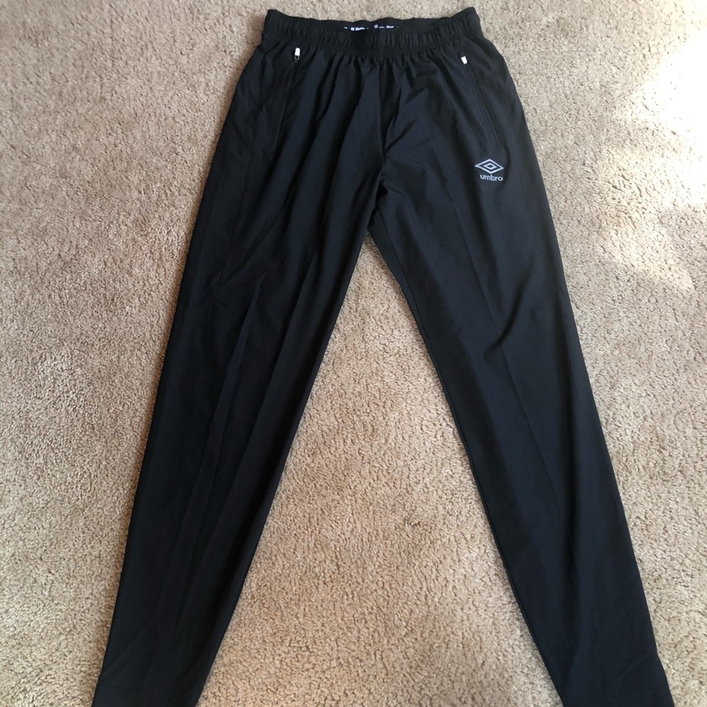 NWOT!! Umbro Men’s Nylon Joggers